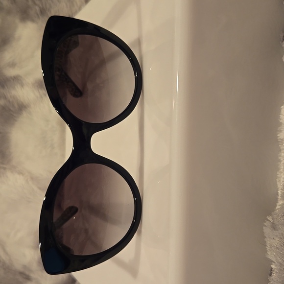 Salvatore Ferragamo Black Cat-Eye Sunglasses Brand New In Case - Picture 4 of 12